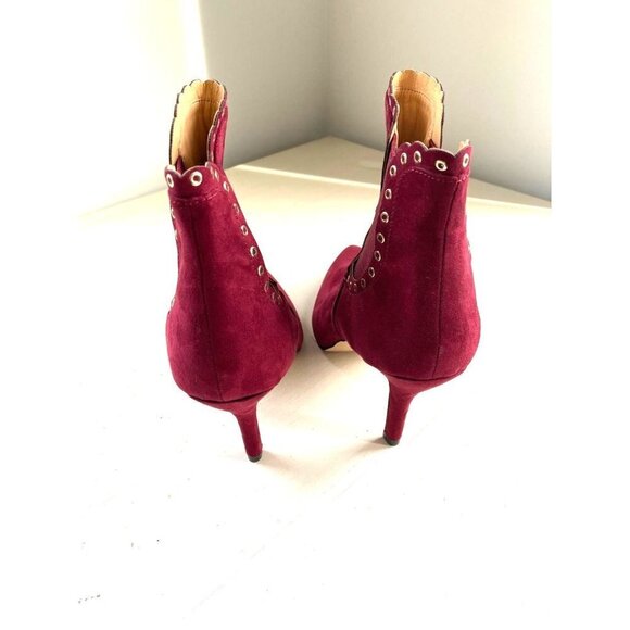 Badgley Mischka Merlot Grommet Trimmed Suede Booties Size 8 - Picture 3 of 6
